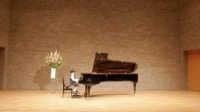 ピアノ発表会 サイドビュー 004